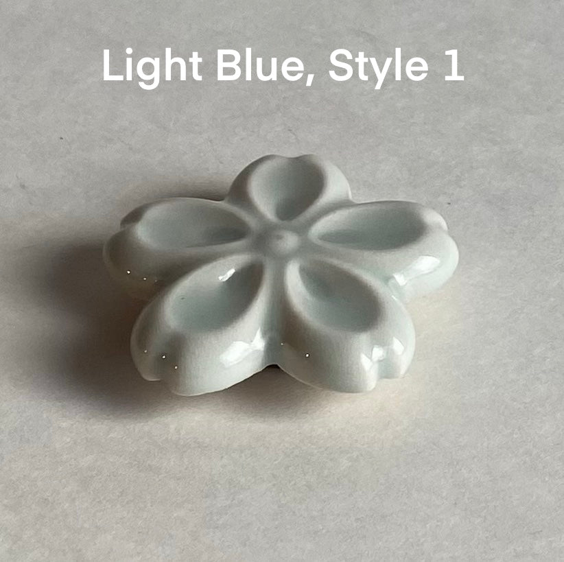 Cherry blossom magnet